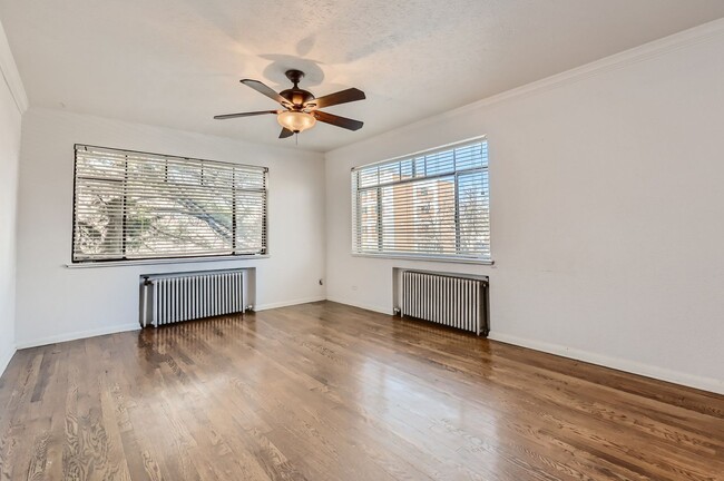 Building Photo - Cozy 1 Bed/1 Bath Near The Heart of Denver!!