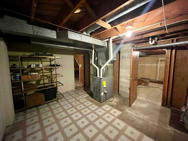 Building Photo - 3 Bed 1 Bath Single Family Home in Wausau