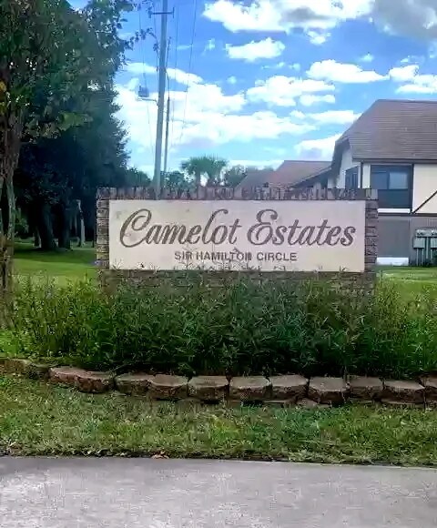 CAMELOT ESTATES - 3122 Sir Hamilton Cir