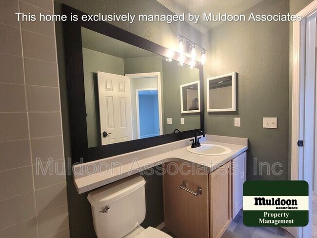Building Photo - 6677 Wild Indigo Dr