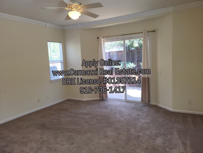 Building Photo - 1201 Souza Way