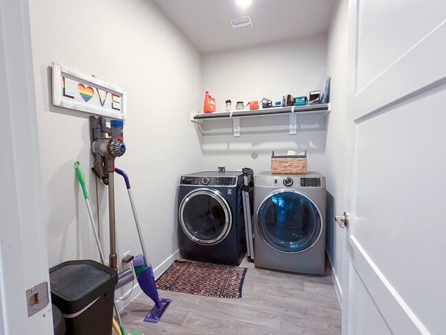 Building Photo - 14003 Moose Creek Ln