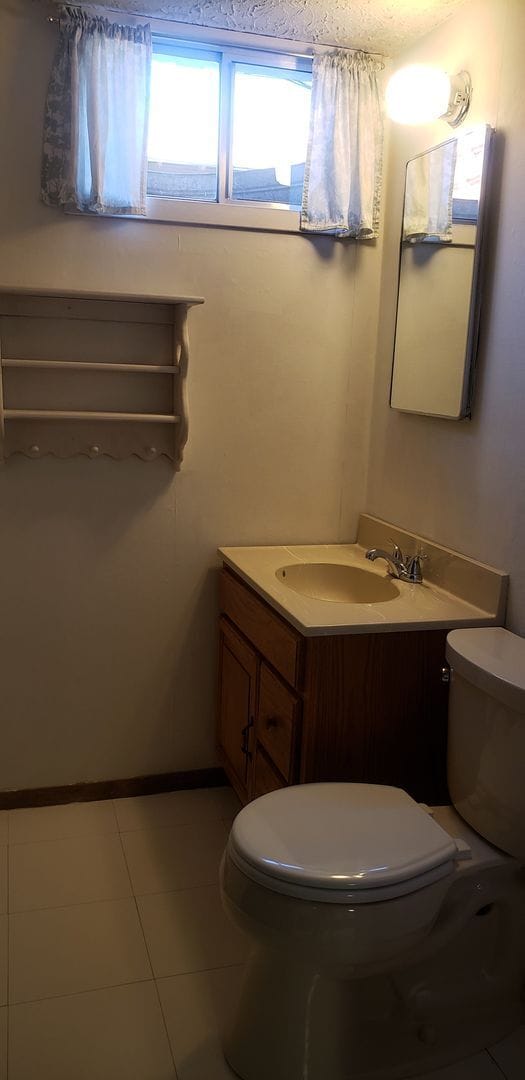 Building Photo - Available June 10th 3-bedroom, 2 bath home on a corner lot near Hamblen Elementary School