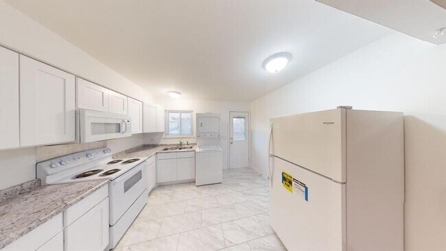 Building Photo - 726 Mildred St
