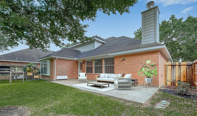 Building Photo - 3423 Pedernales Trails Ln