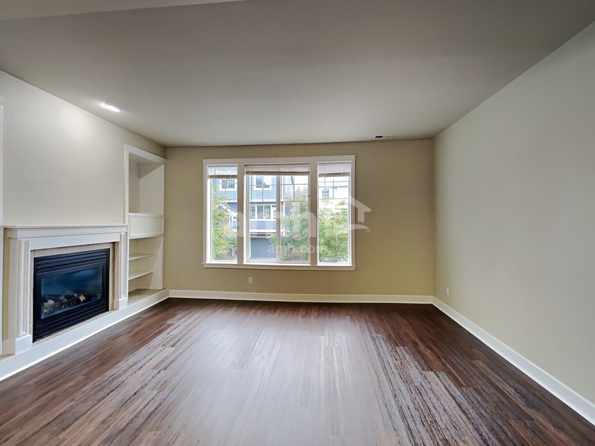 Building Photo - 129 Wild Rose St