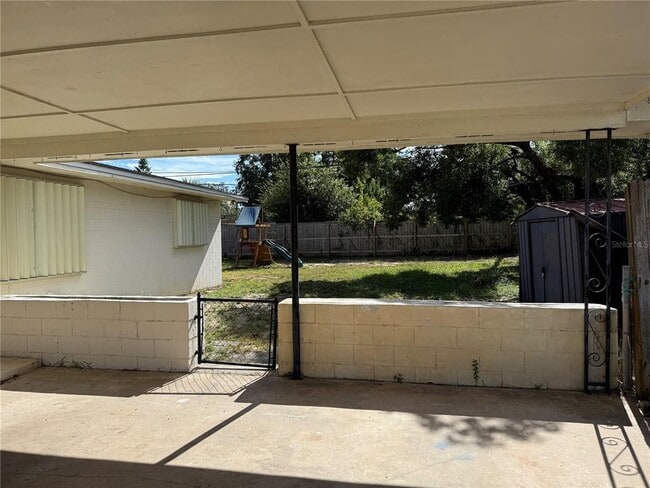 Building Photo - 845 Edgewood Rd