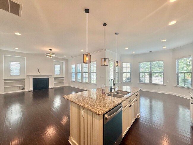 Building Photo - 4109 Bluff Oak Dr