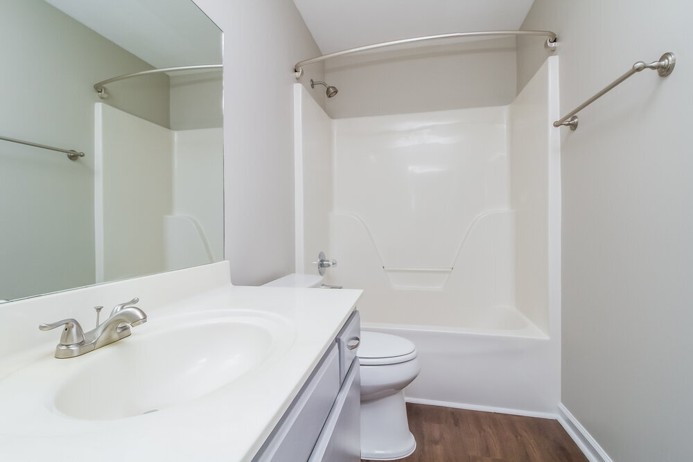 Building Photo - 2115 Montgomery Ln