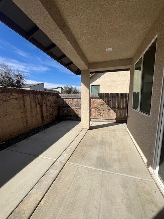 Building Photo - Coming Soon!