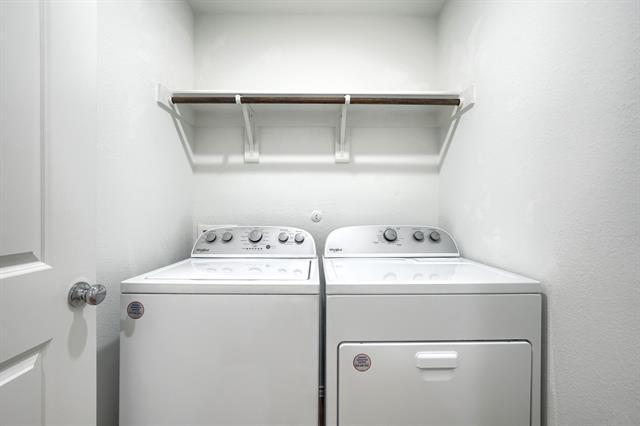 Building Photo - 318 Mahogany Ln