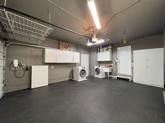 Building Photo - Beautifully Updated Four Bedroom Napa Home