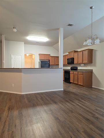 Building Photo - 1600 Wickham Dr