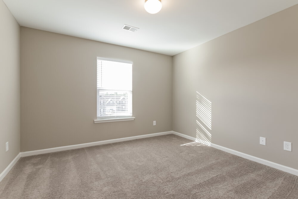 Building Photo - 92 Moss Way