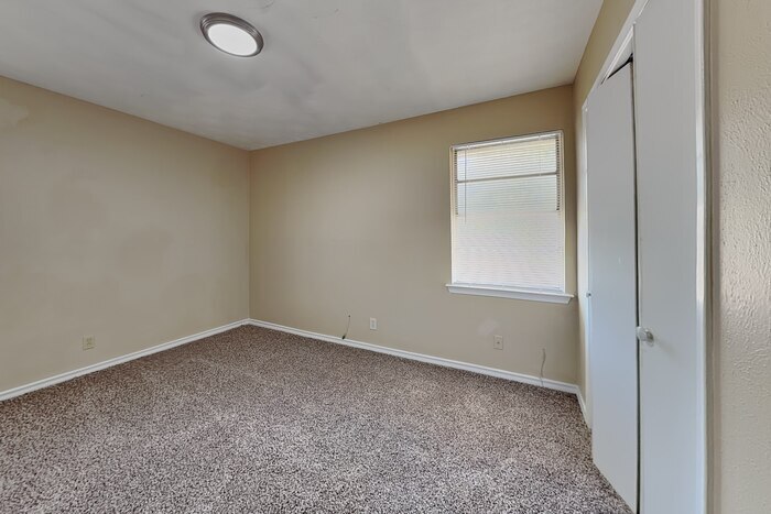 Building Photo - 13605 Janwood Ln