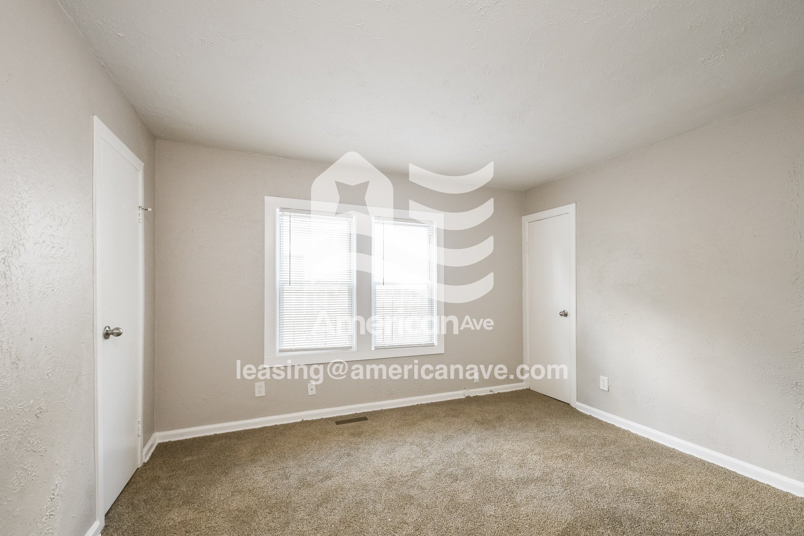 Building Photo - 848 Lasalle St