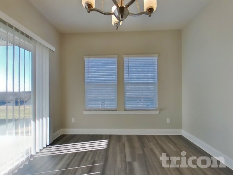 Building Photo - 1245 Dutch peak