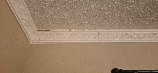 Building Photo - 1200 E Franklin St