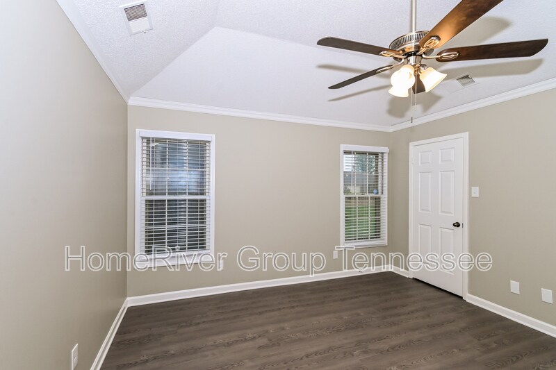 Building Photo - 1378 Fieldstone Trail