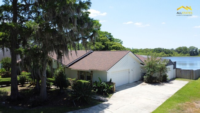 Primary Photo - 3826 N Lake Orlando Pkwy