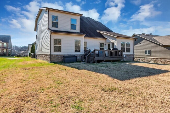 Building Photo - 6930 Wellsford Ln