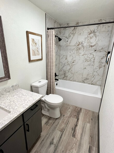 Building Photo - 6216 255th St Ct E