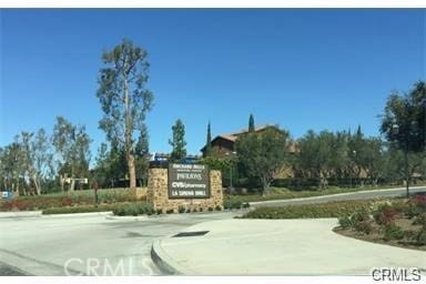 Building Photo - 146 Stallion