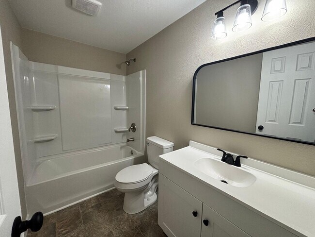 Building Photo - Move in Special- 1/2 off the 2nd full month of rent. Renovated 3 Bedroom 2 Bath Home with a Finis...