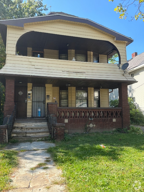 Building Photo - 3264 E 142nd St