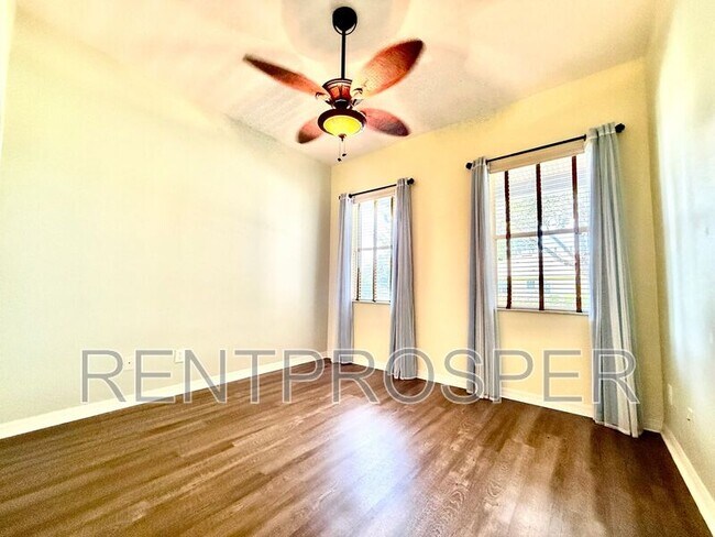 Building Photo - 129 Crepe Myrtle Dr