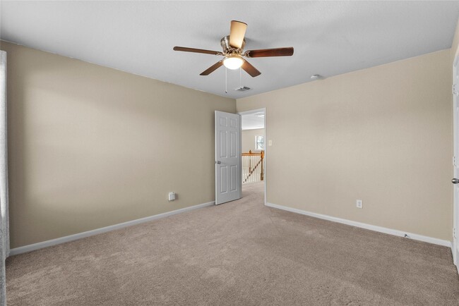 Building Photo - 542 Cedar Branch Dr