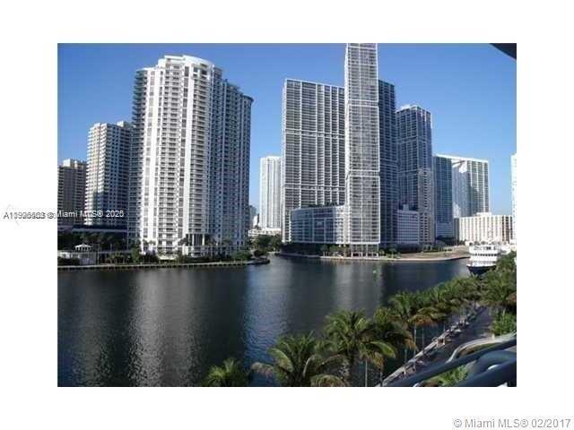 Primary Photo - 325 S Biscayne Blvd