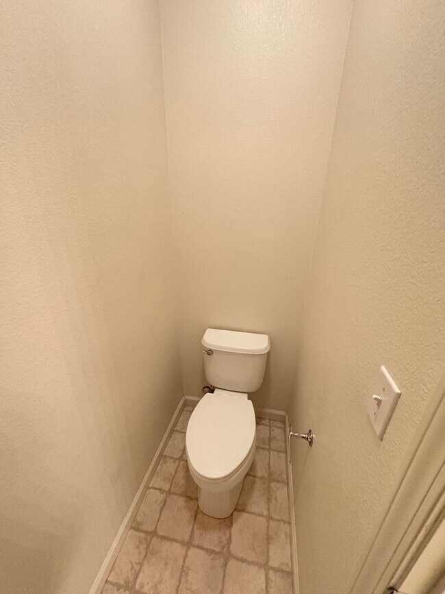 Building Photo - 9050 Double R Blvd