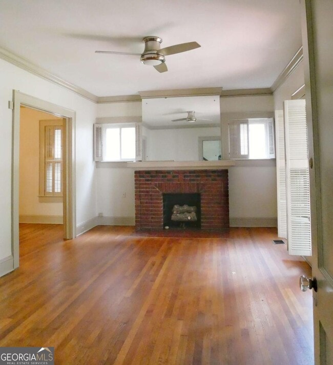 Building Photo - 825 North Avenue NE