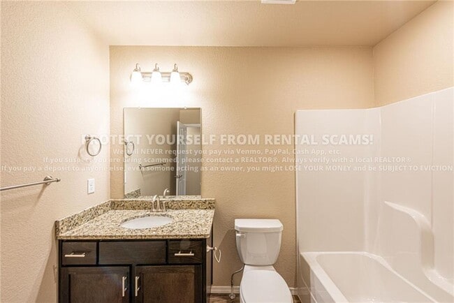 Building Photo - 916 Rachel St