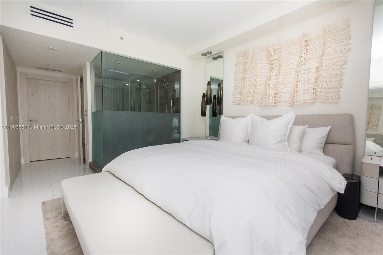 Building Photo - 92 SW 3rd St