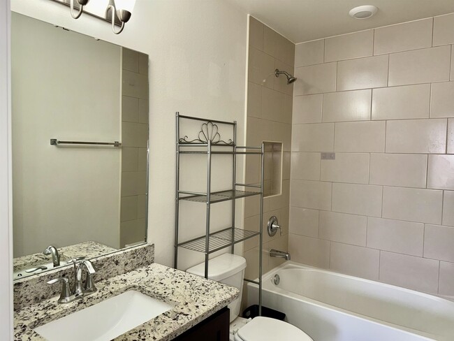 Building Photo - 3701 Jaime Martin Dr