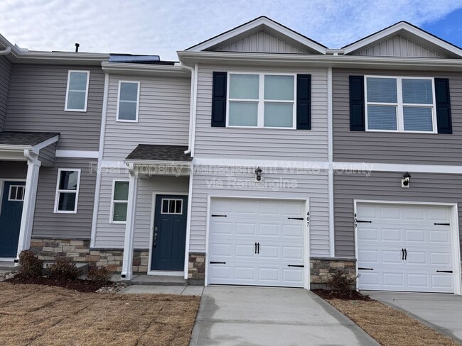 Building Photo - 407 Belgian Red Wy