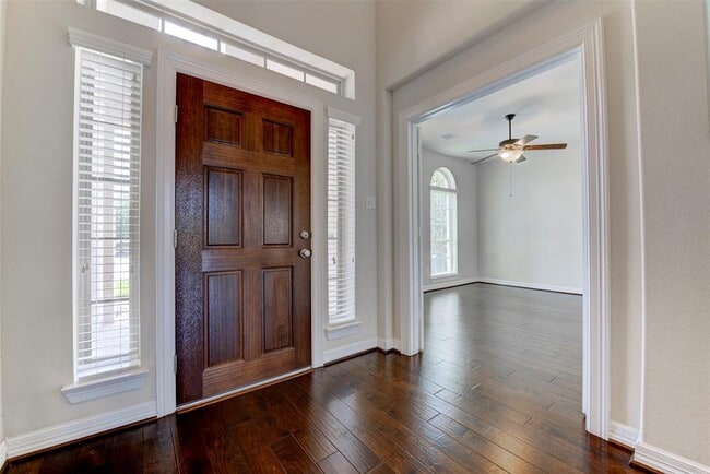 Building Photo - 27502 Wilson Run Ln