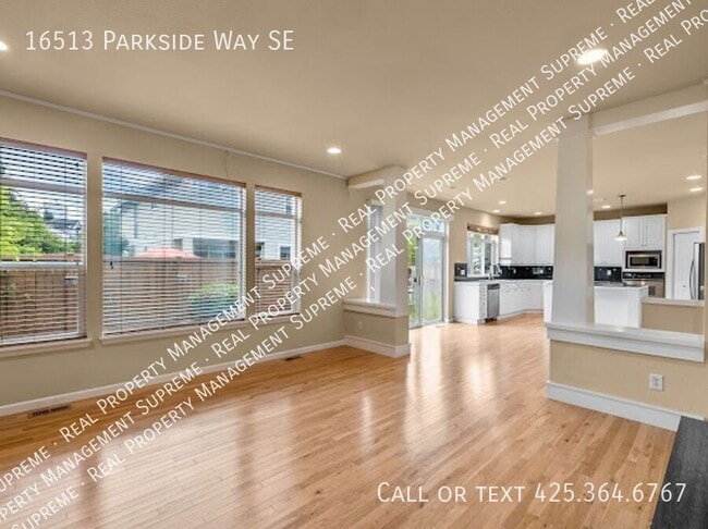 Building Photo - 16513 Parkside Way SE