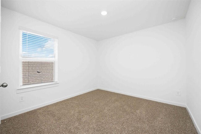 Building Photo - 31638 Farlam Farms Trl