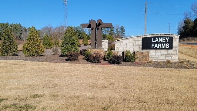 Building Photo - 207 Maggys Wy