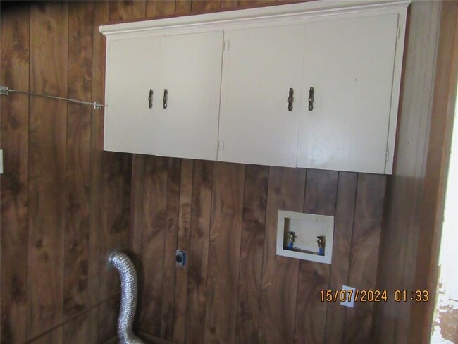 Building Photo - 224 Randy St