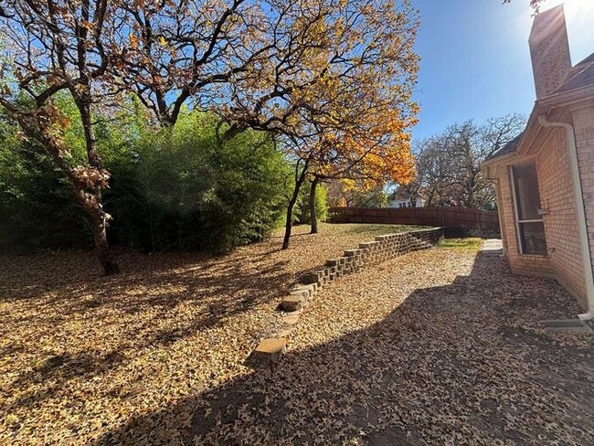 Building Photo - Beautiful 4BR 3.5BA Home w/ 3 Car Garage • Patio & Yard • 3 living areas in Grapevine