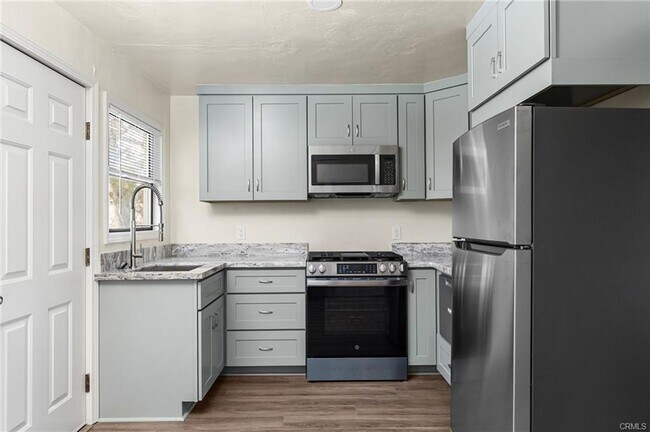 Building Photo - 1421 Citrus Ave