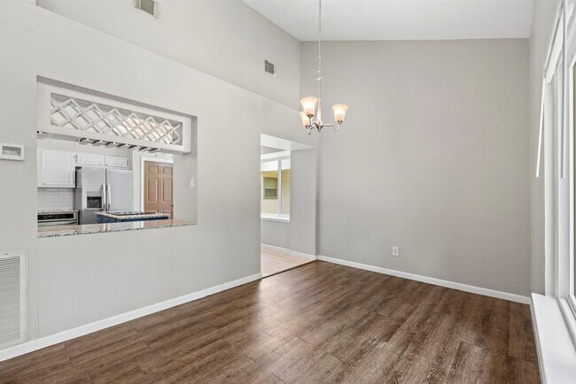 Building Photo - 5414 Village Springs Dr