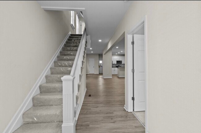 Building Photo - Jackson