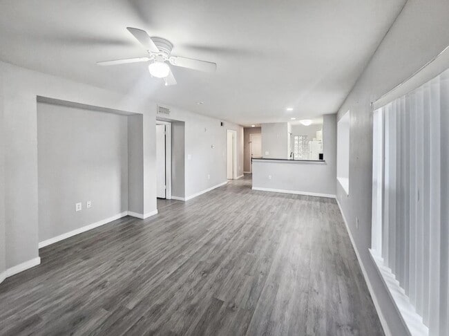 Living Room - 4831 Via Palm Lks