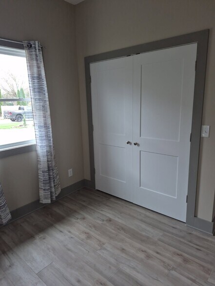 Building Photo - 4773 Bickford Ave