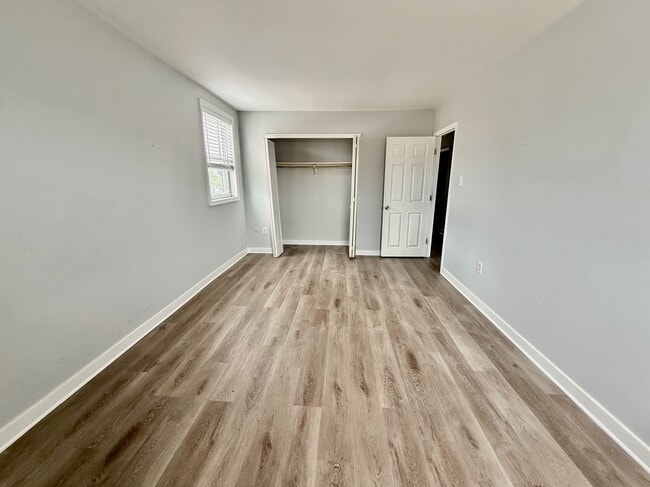 Building Photo - 7011 Lindbergh Blvd.